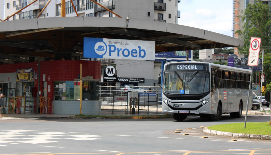 Mais de 31 mil passageiros utilizam o transporte coletivo de Blumenau durante o fim de semana