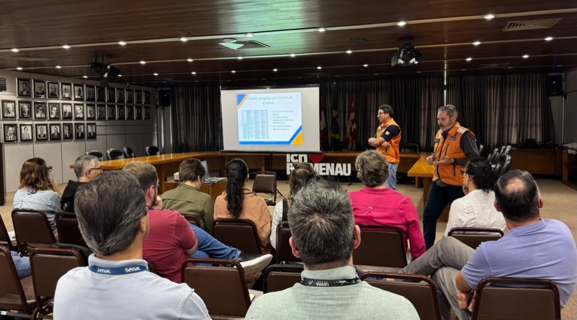 Blumenau cria comitê para proteger escolas e CEIs em situações de emergências
