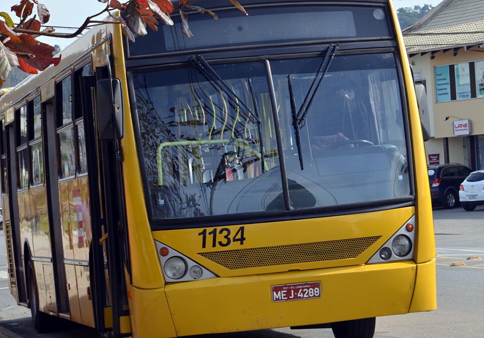 Ônibus especiais para o jogo do Metropolitano neste domingo