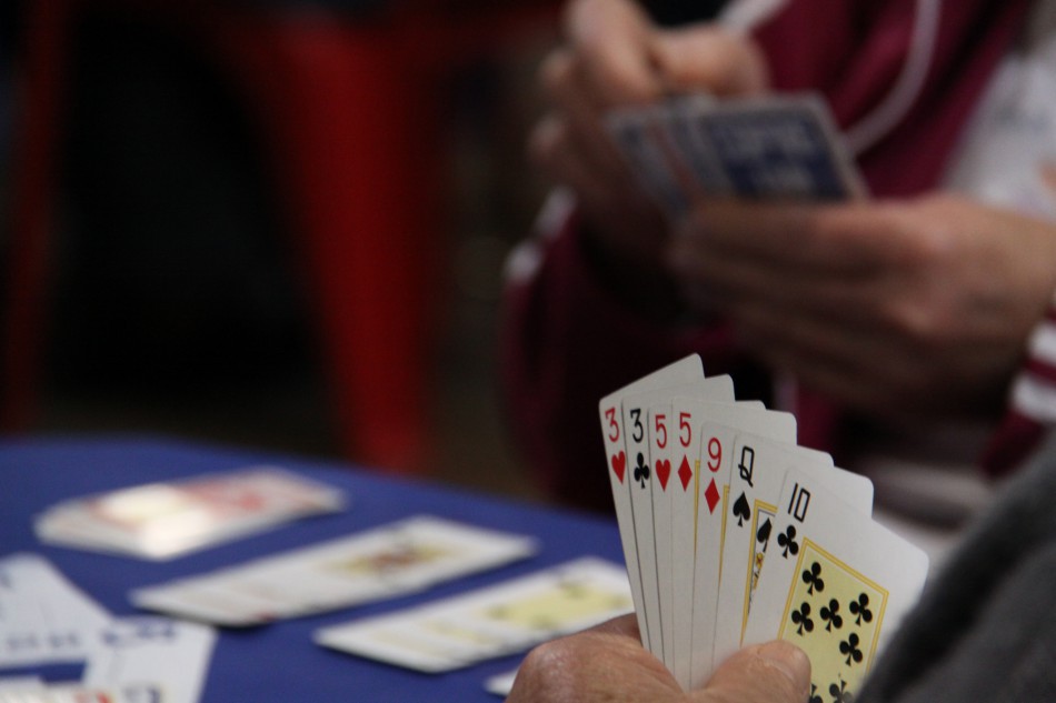 Último dia de inscrições para o Torneio de Canastra 