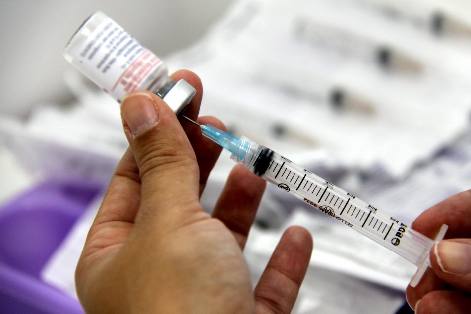 Postos de saúde com sala de vacinação trabalham na imunização da gripe